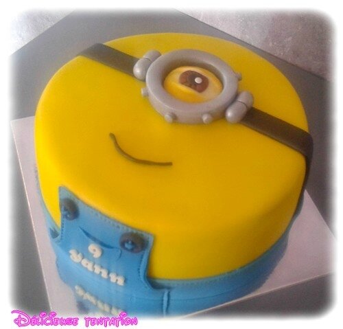 gateau minion 16