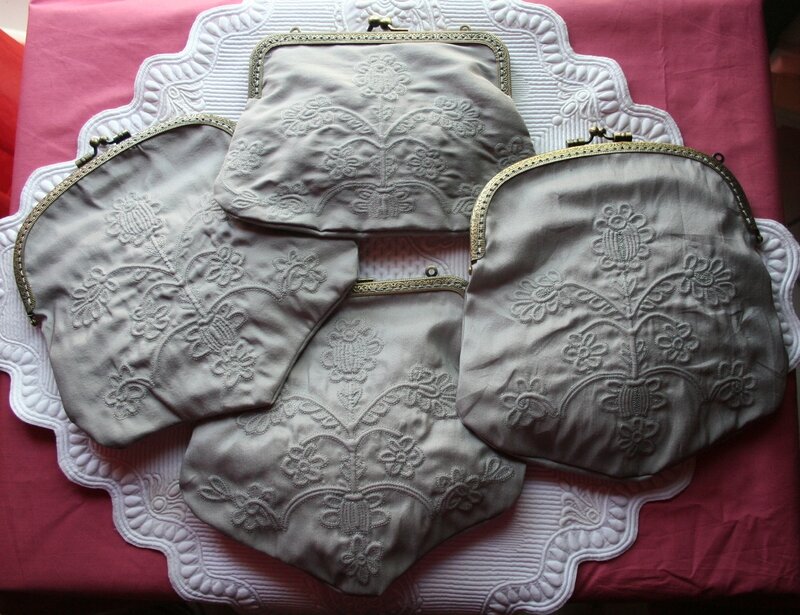 fb27-sac des ArlesiennesQuatre sacs-2
