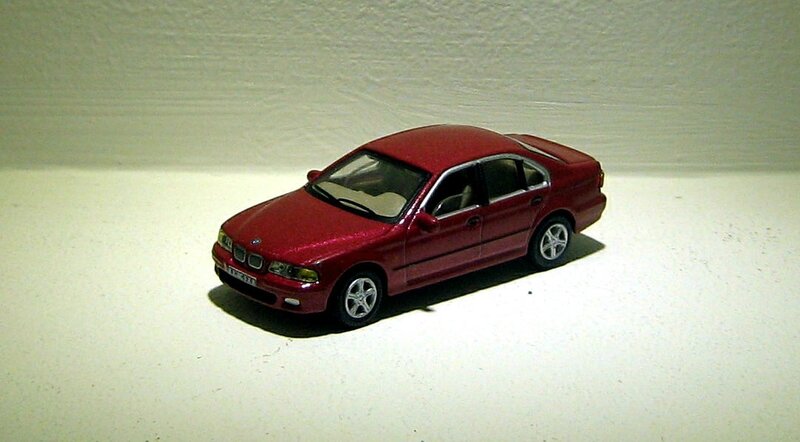 bmw 528 I (Cararama)