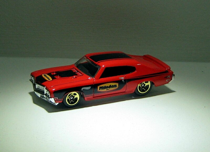 Buick GSX de 1970 (Hotwheels 2012) 01