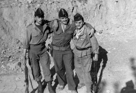 12_RCA_GUICHARD_Akbou_avec_JOANES_1959