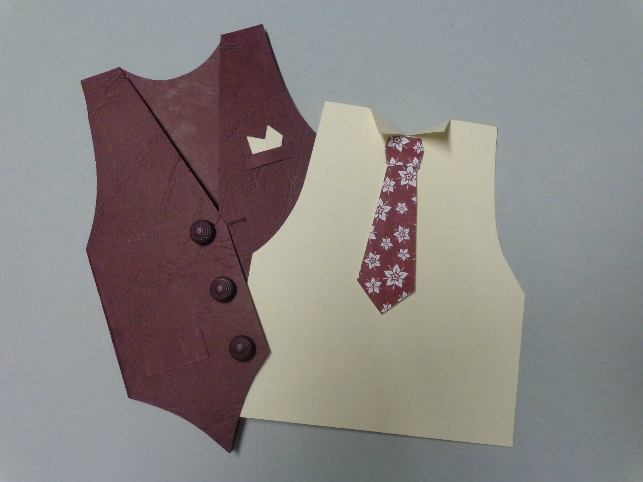 Carte gilet "homme" Les créations déco de Marsouille Carte gilet "homme"