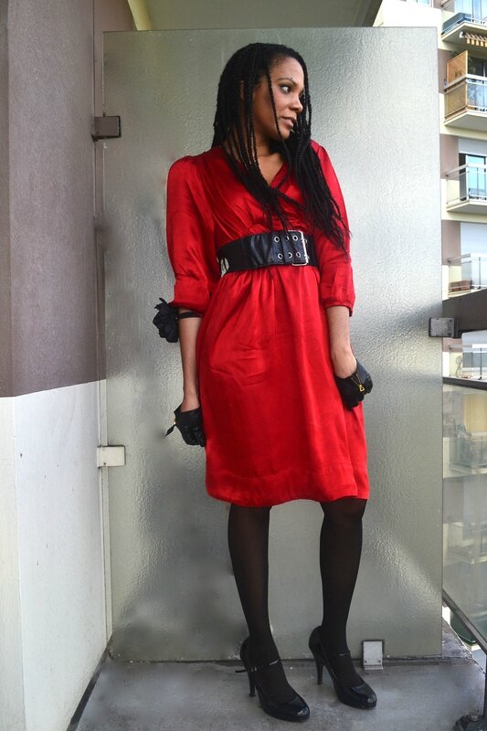 Rouge chic Sara.Ki ----