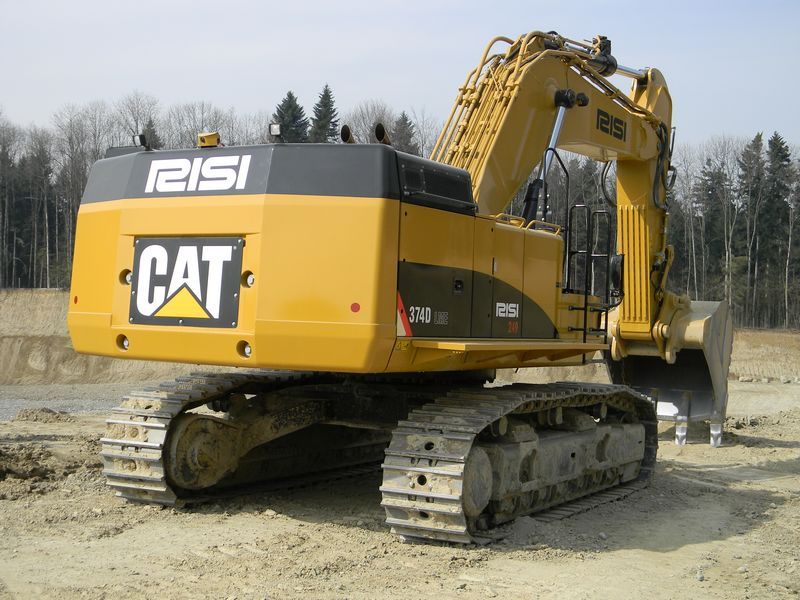 Caterpillar 374D