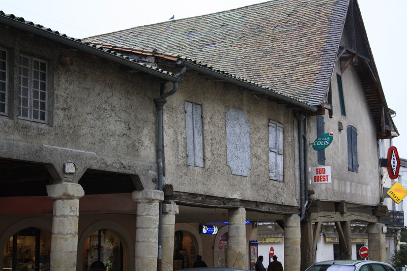 Miramont de Guyenne (Lot et Garonne) Je traine ici et là