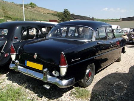 Simca vedette versailles 1954 1957 Bourse d'Echanges de Soultzmatt 2011 2