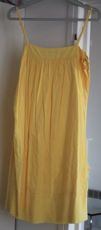 robe_jaune