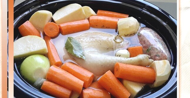 poule au pot farcie en mijoteuse poule au pot farcie en mijoteuse
