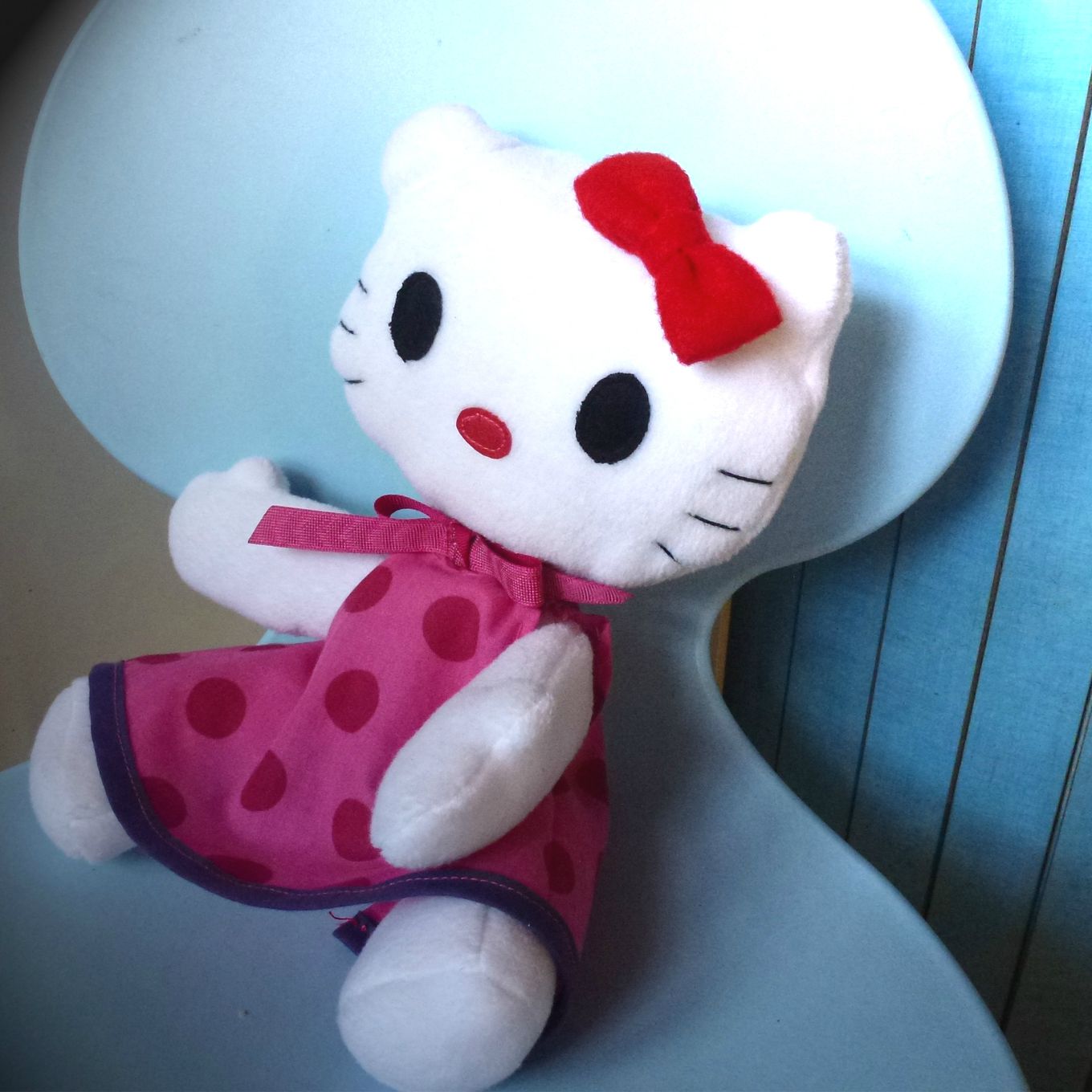 Doudou peluche chat HELLO KITTY rose vert pois SANRIO