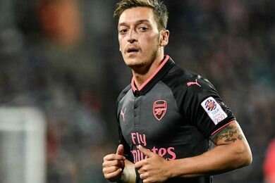 ozil-122