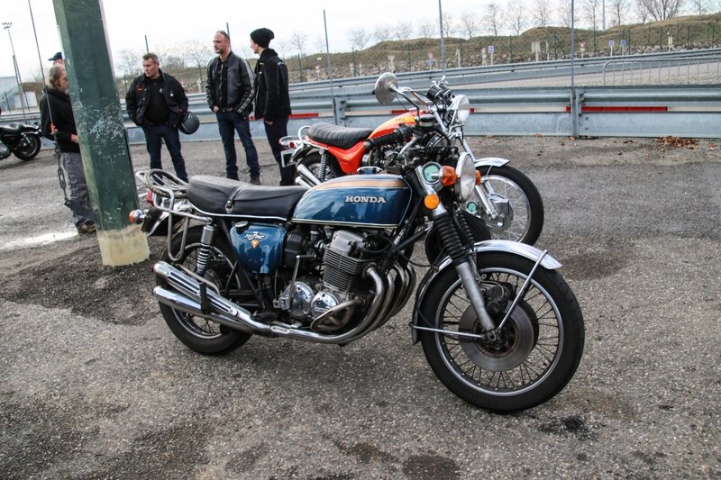 Rencontre moto