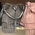 v) Sac Seau/ Sac Bourse 'Daim & Franges'