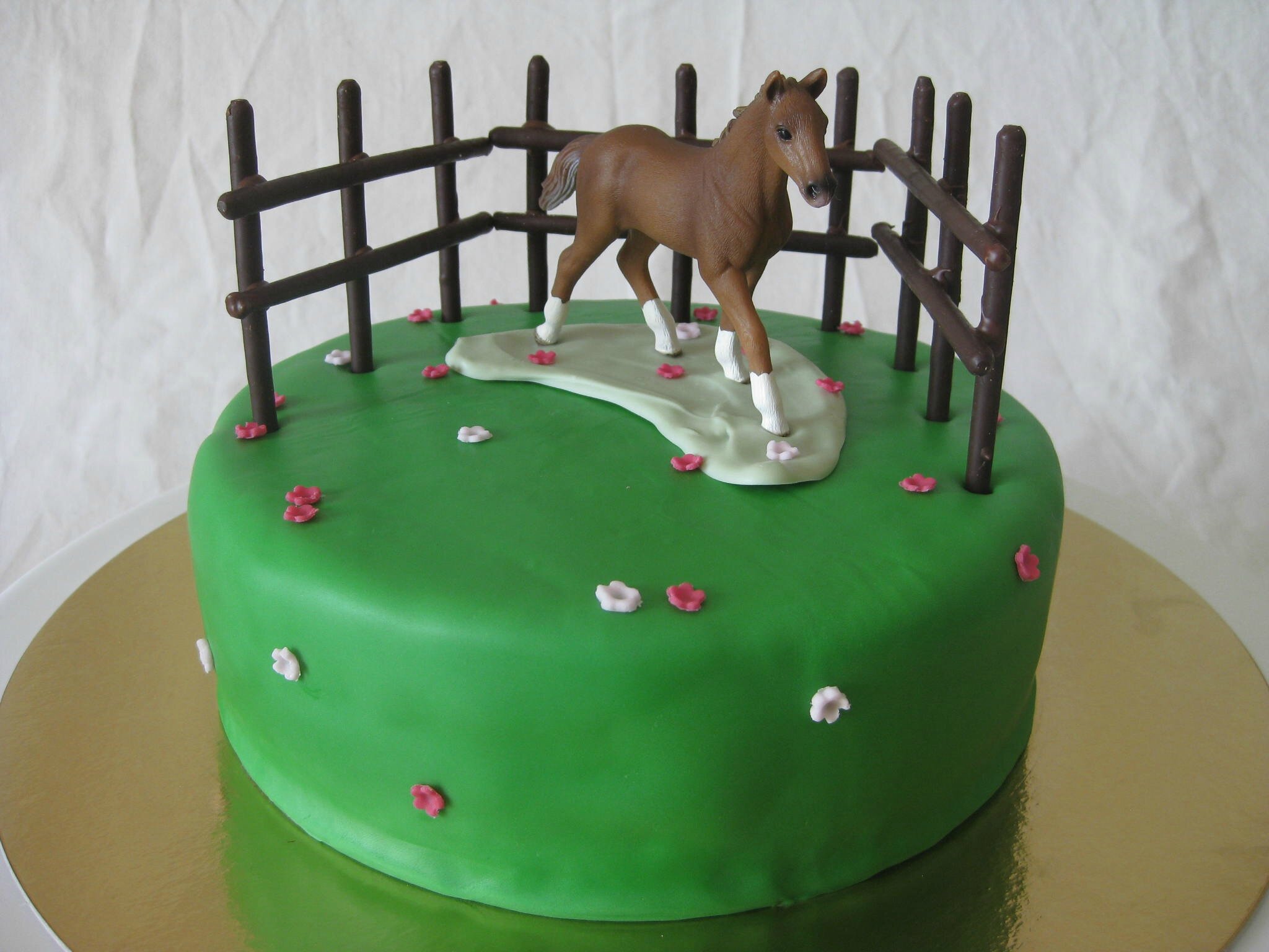 gateau anniversaire cheval - Gâteau Cheval sur Pinterest Gâteaux 3d Gâteau De 