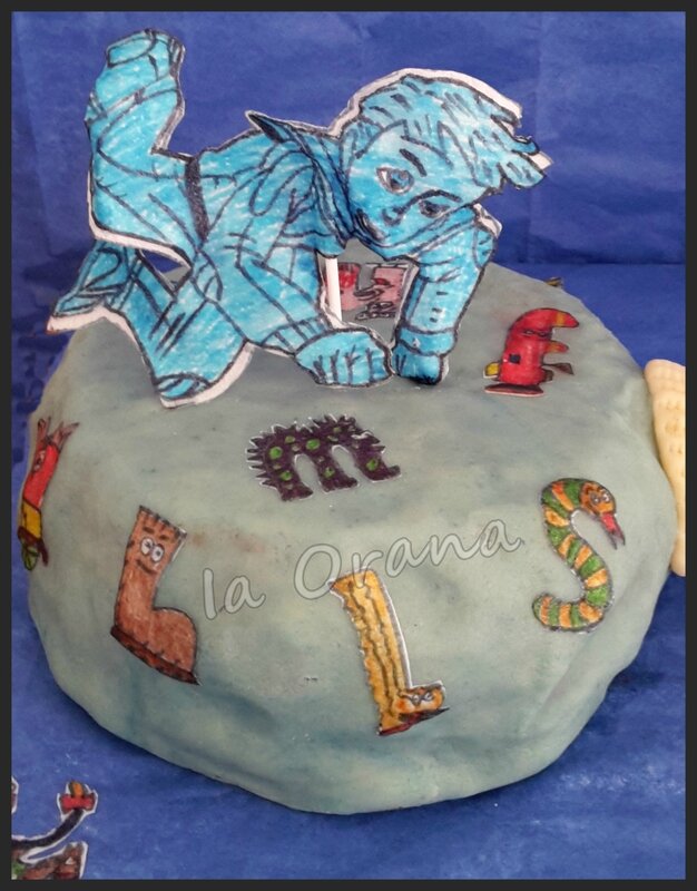 Gâteau Planète des Alphas/ The Planet of Alphas cake - Mes