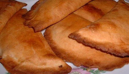 146D_Chaussons_a_la_compote_de_rhubarbe
