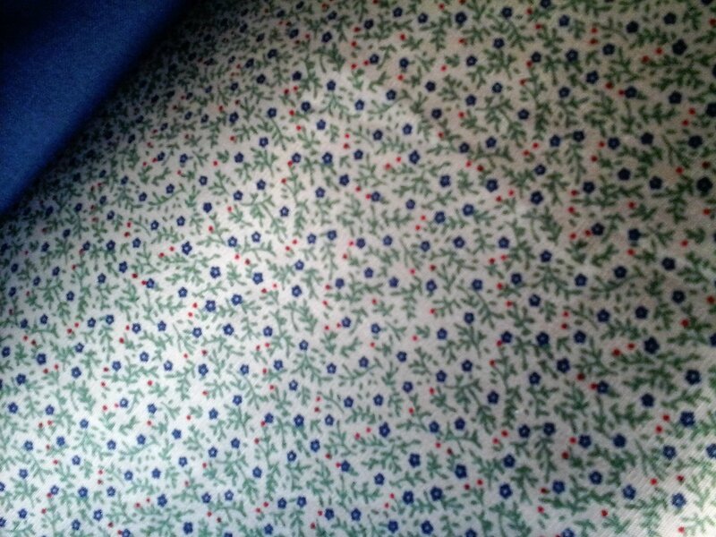 coton fleuri et tissu polaire