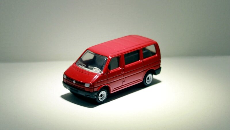 Vw caravelle (Siku) 01