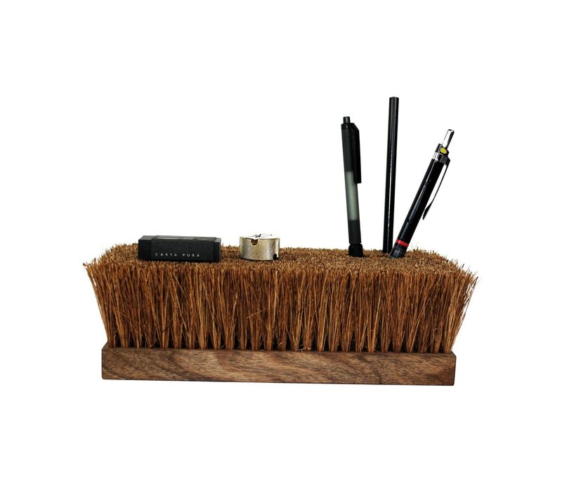 porte-stylos-brosse-bureau