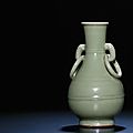A rare Longquan celadon pear-shaped vase, Yuan dynasty, 14th century