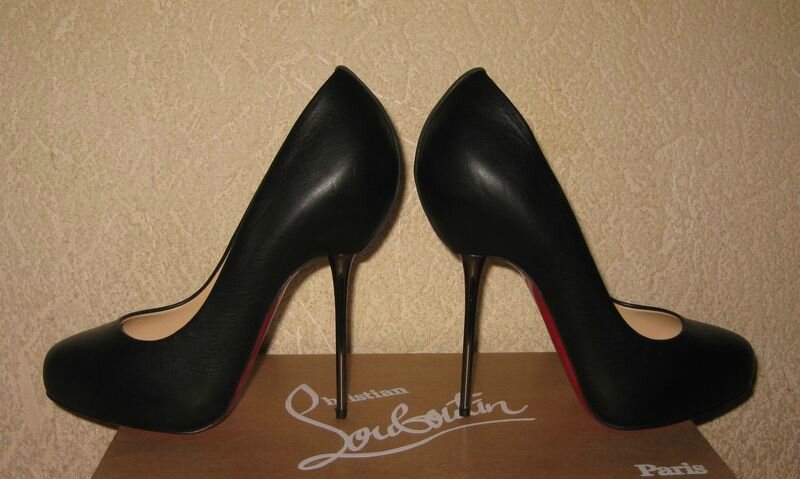 chaussures louboutin a vendre