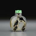A shadow chalcedony 'bird' snuff bottle, 1780-1850 