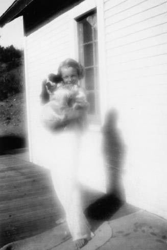 1933-at_bolenders-norma_jeane_with_tippy-010-1