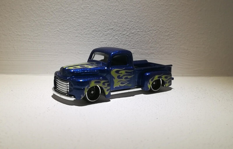 Ford F1 de 1949 (Hotwheels) 01