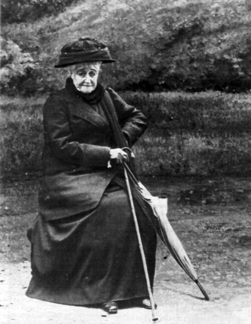 L'Impératrice_Eugénie_en_1920