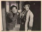 1949-Love_Happy-film-scene_marx-010-1