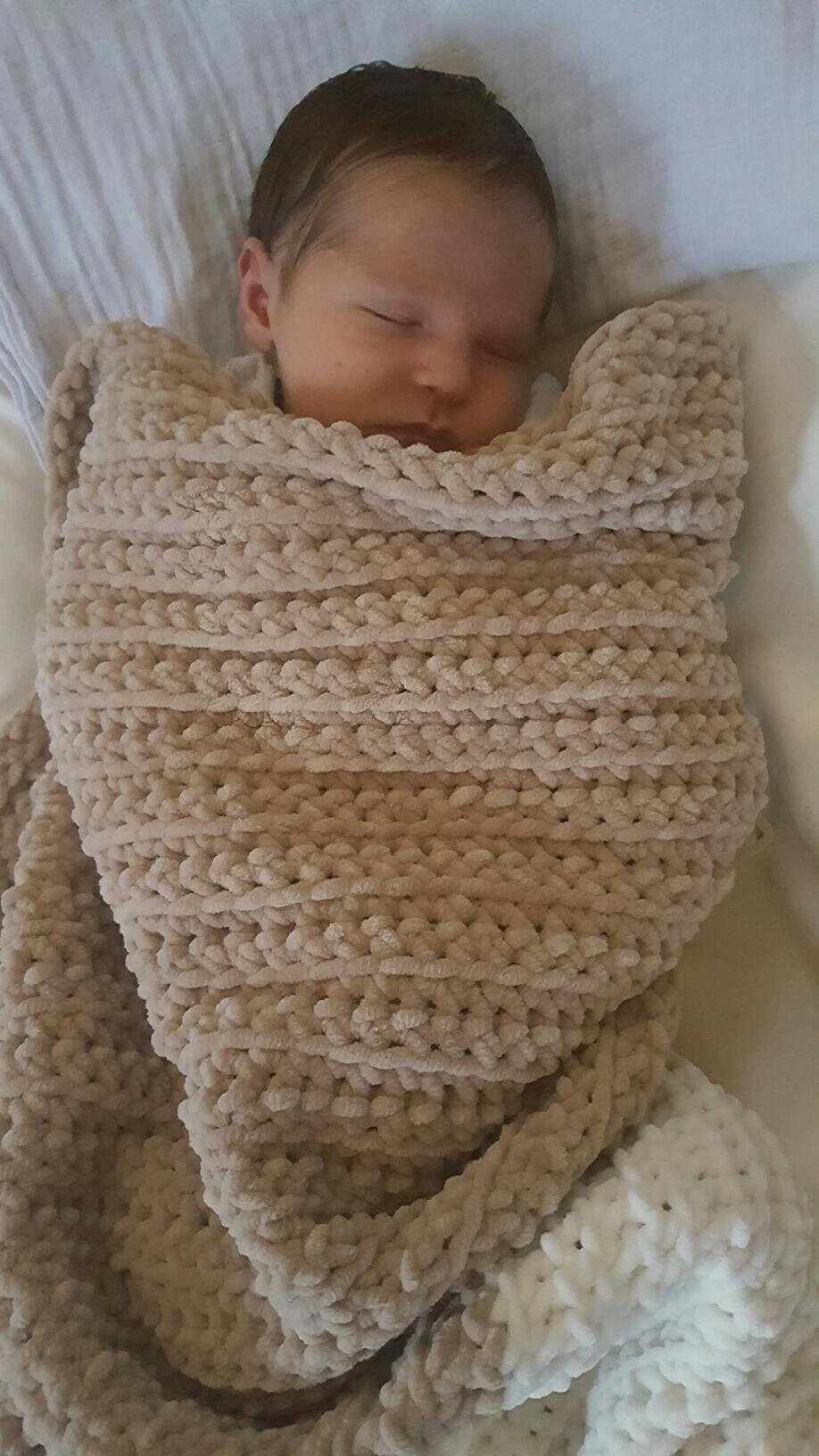 Modèle de couverture berceau et couverture lit bébé