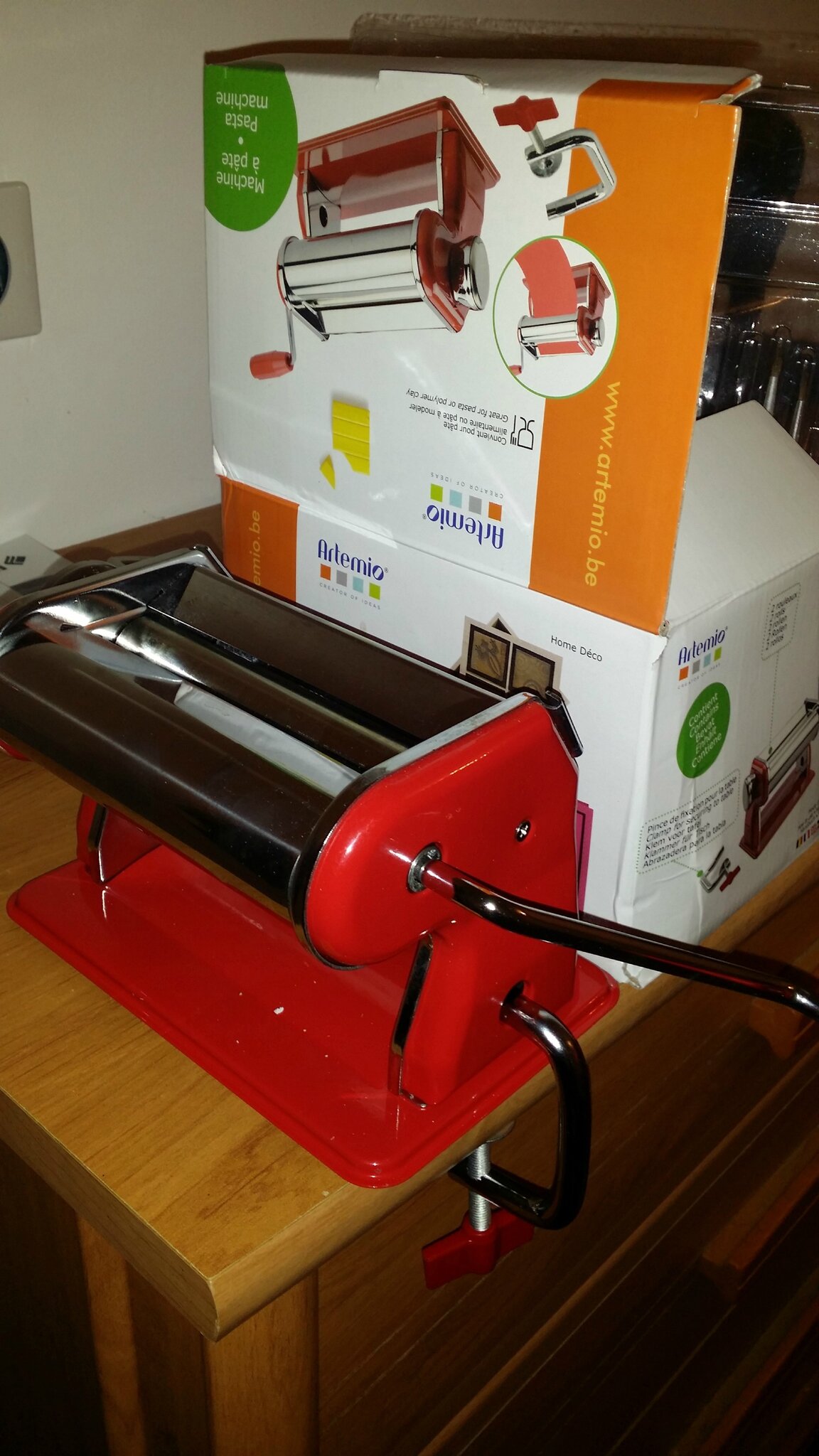 Machine à pâte Fimo - Artemio - Rouge