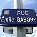 Le Bourg-sous-la-Roche (85), rue Emile Gabory