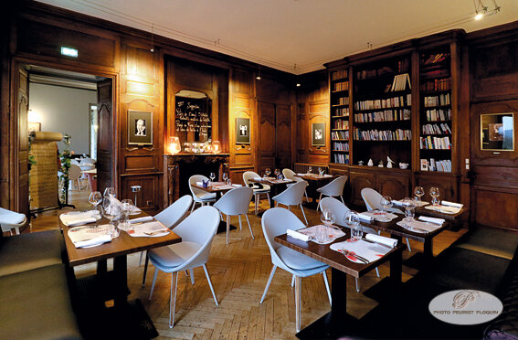 PAU_VILLA_NAVARRE_la_bibliotheque_restaurant