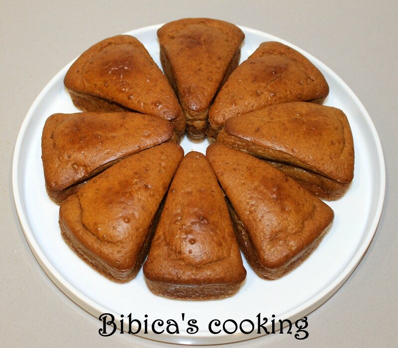 Gâteau divin au lait fermenté haut