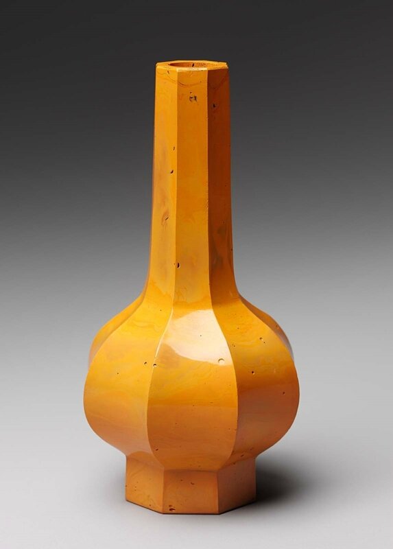 Vase, Qing dynasty, Qianlong mark and period (1736–95)