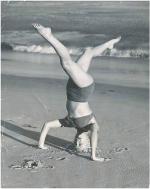 1950-beach-bikini_purple-041-2-by_willinger_or_lester-1