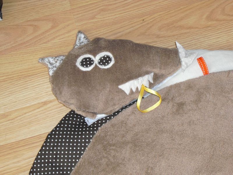 Paf! Paf! Paf! Le loup ( fin ) c m'oie ki lait fée