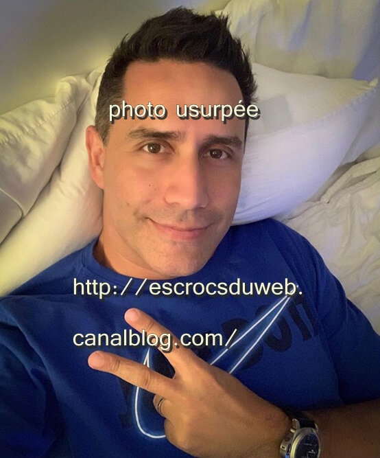 CAMILO MONTOYA -présentateur, journaliste, espagnol, usurpé