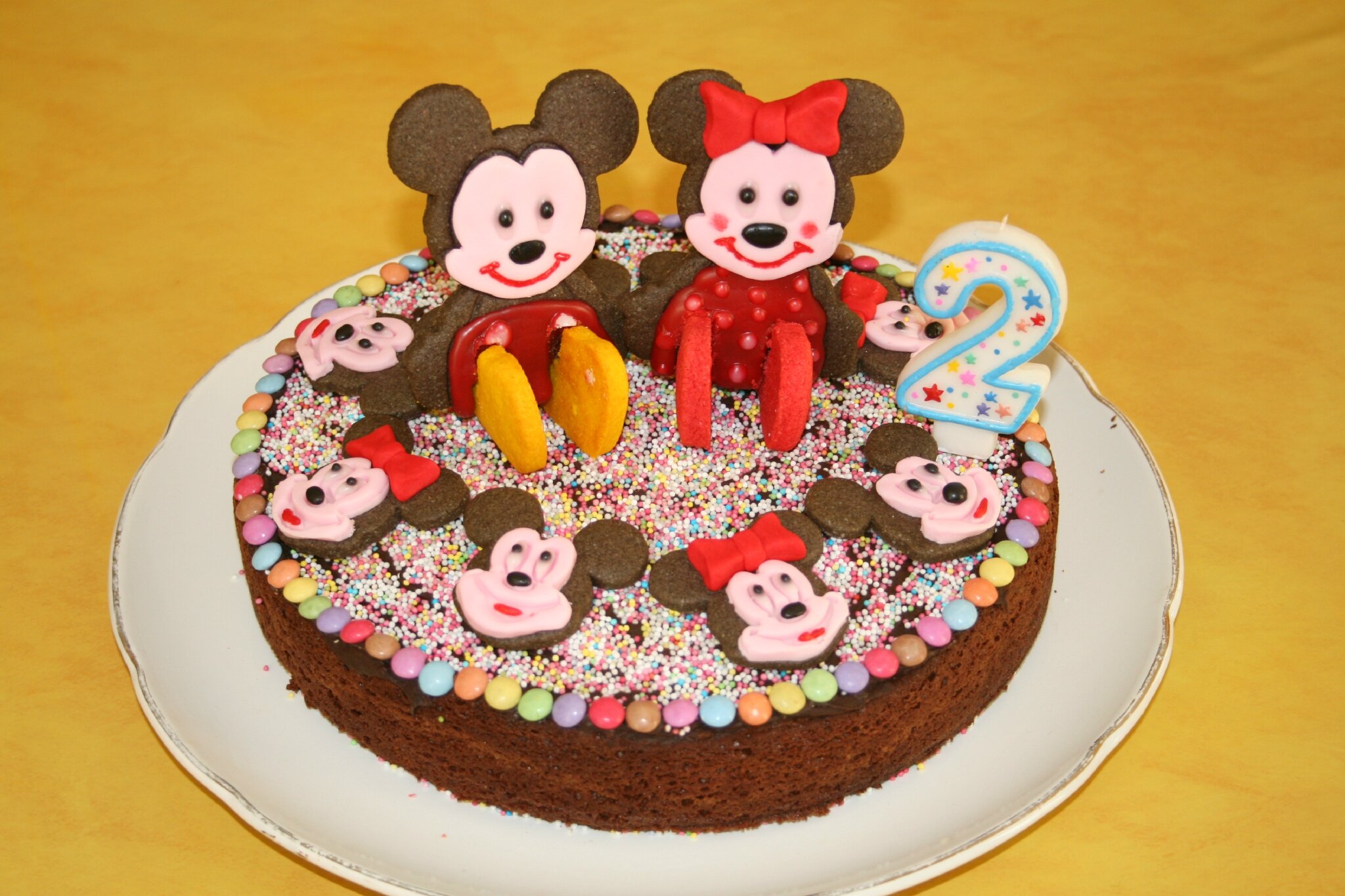 Gateau D Anniversaire Mickey Et Minnie Pour Juliette 2 Ans Les Lutins Creatifs Bricolage Pour Enfants