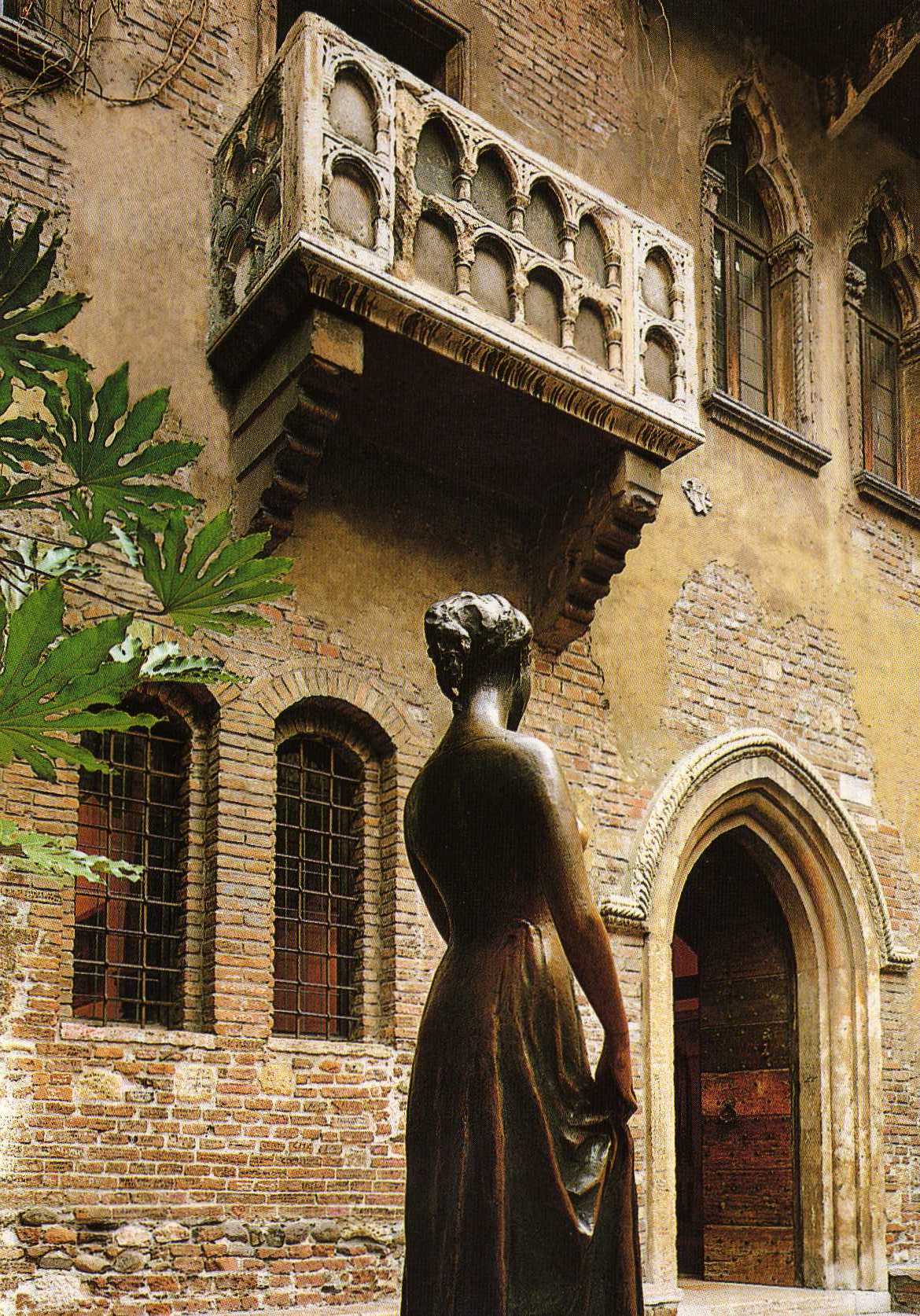 Балкон Ромео и Джульетты в Вероне рисунок