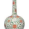 A famille-verte bottle vase, qing dynasty, kangxi period