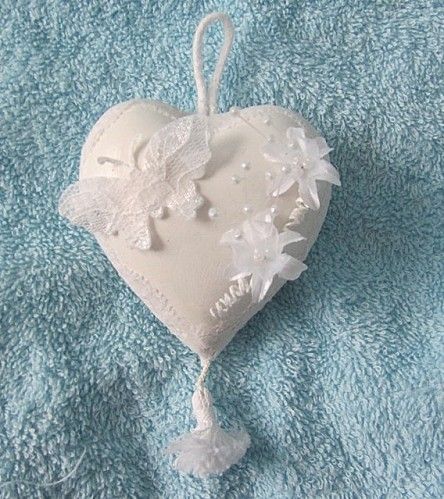coeur-dentelle.jpg