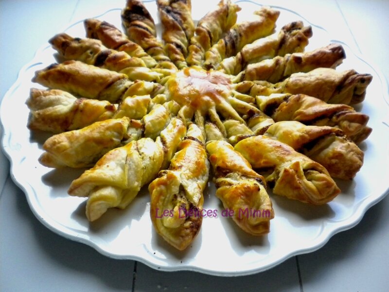 Soleil feuilleté pesto, pignons et parmesan pour l’apéro 4