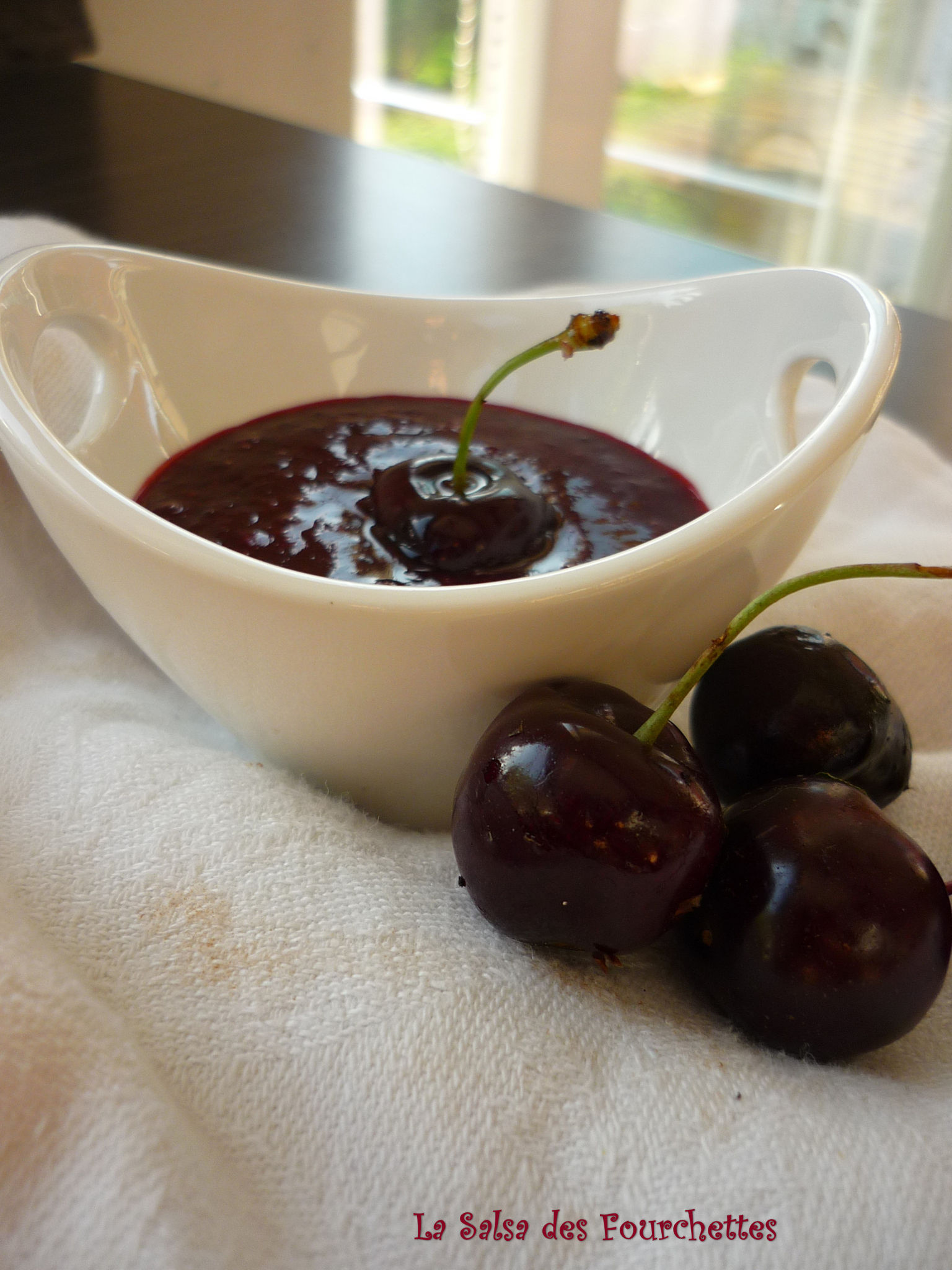 Soupe Froide De Cerises La Salsa Des Fourchettes 