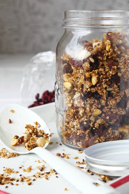 Granola noix de pécan, cranberries et sirop d'érable (préparation à la ...