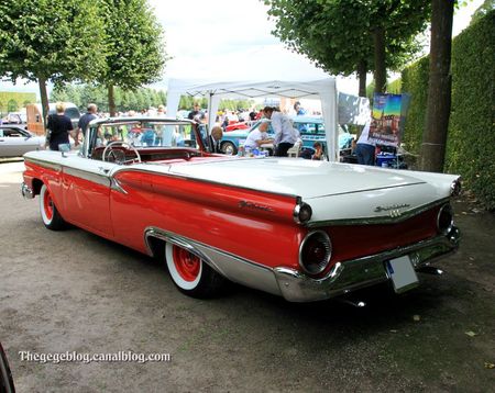 Ford fairlane 500 galaxie skyliner retractable de 1959 (9ème Classic Gala de Schwetzingen 2011) 03