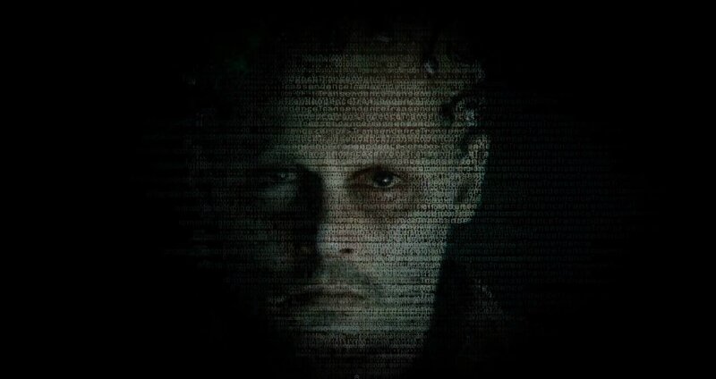 Johnny Depp dans le rôle de Dr. Will Caster