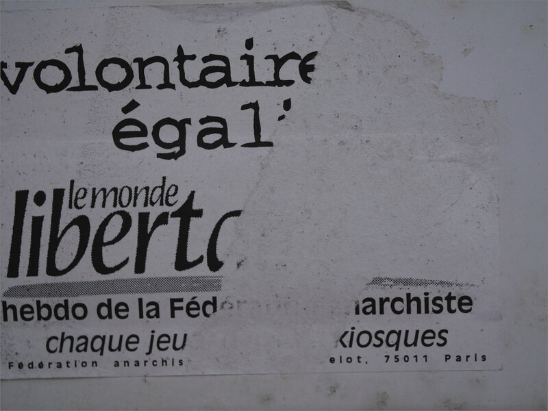 affichette déchirée anar 231220