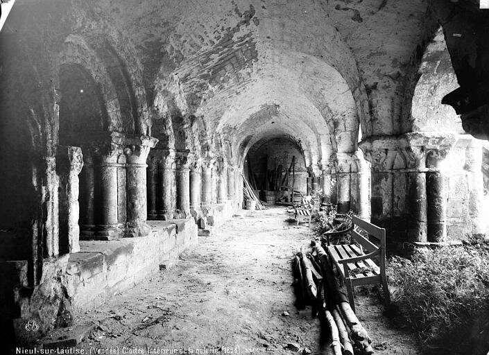 1894, l’abbaye de Nieul sur l’Autize est désertée (6)