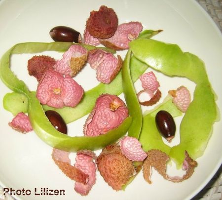 Epluchures litchis et granny Lilizen